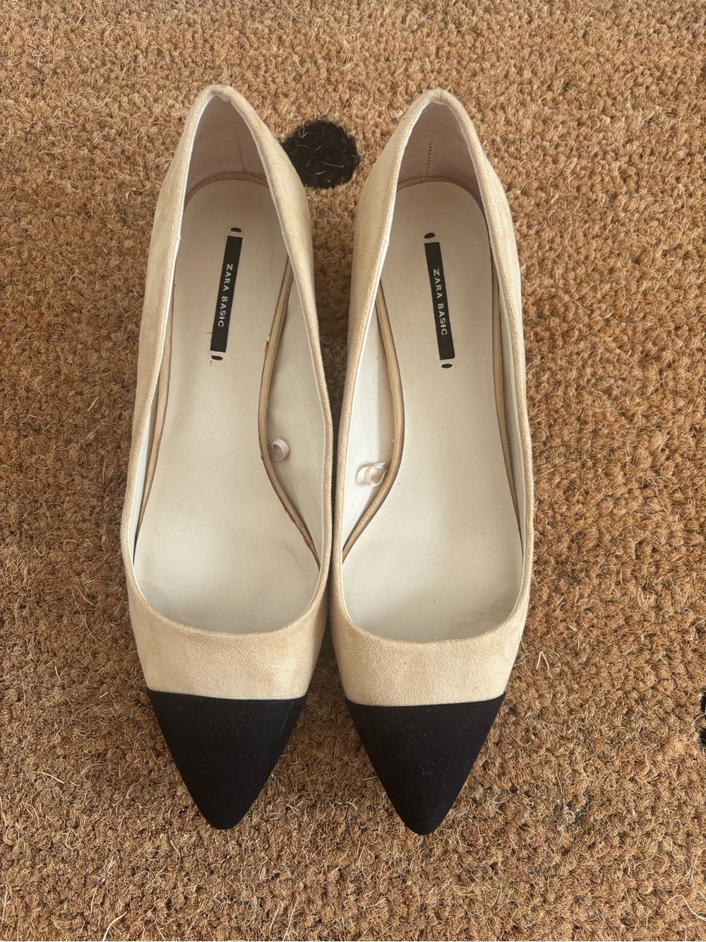Zara Two-Tone Pointed Pumps in Beige and Black